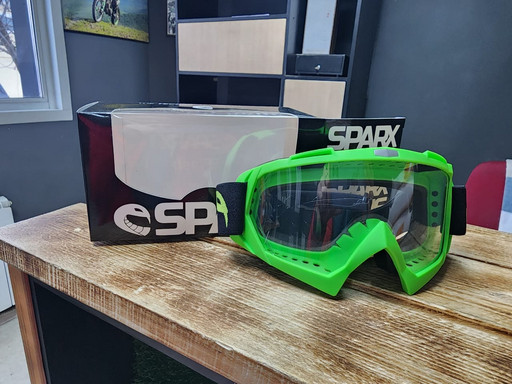 Очки Sparx Flash Зелёно-чёрный