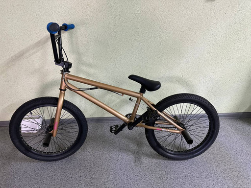 Велосипед BMX