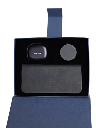 N0130 - Премиальный корпоративный технологический подарочный набор «Рабочее место без проводов»