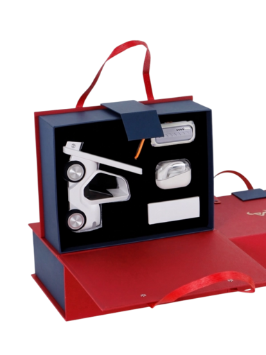 N0139 - Премиальный корпоративный технологический подарочный набор «На связи и в пути»: Беспроводная зарядка + Bluetooth‑наушники + Компактный пауэрбанк в подарочной упаковке