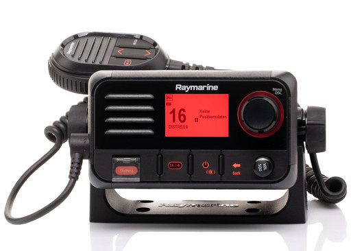 Ray53 VHF Radio with Integrated GPS receiver