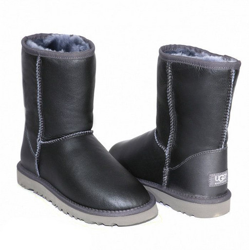 UGG CLASSIC SHORT METALLIC GREY