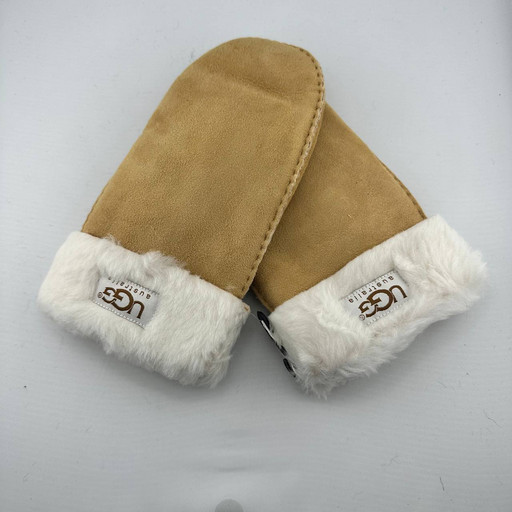 Варежки UGG