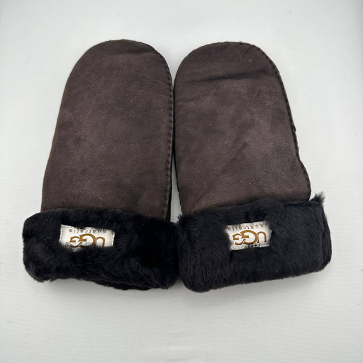 Варежки UGG