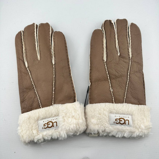 Перчатки кожа UGG