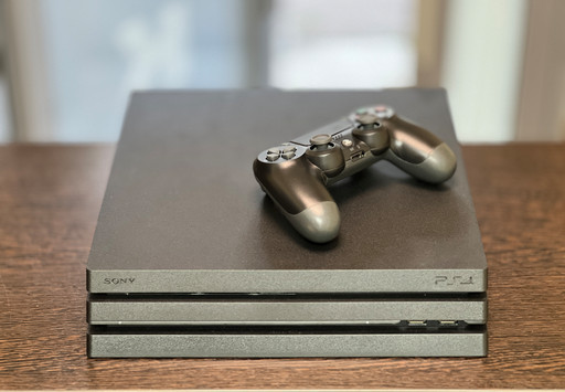 Игровая приставка Sony PlayStation 4 Pro 1Tb Черная