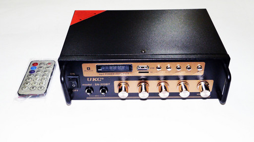 Усилитель звука UKC SN-222BT FM USB Блютуз + Караоке