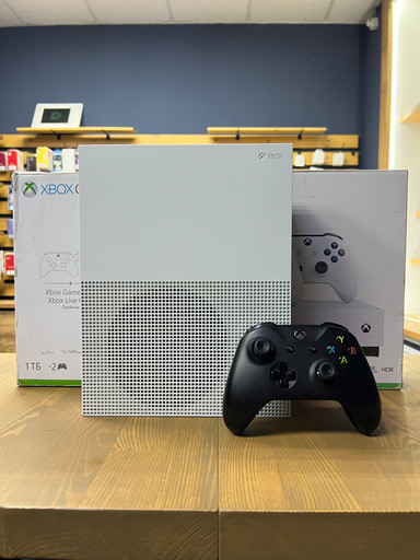 Игровая приставка Microsoft Xbox One S 1 Tb белый с Геймпадом и Коробкой